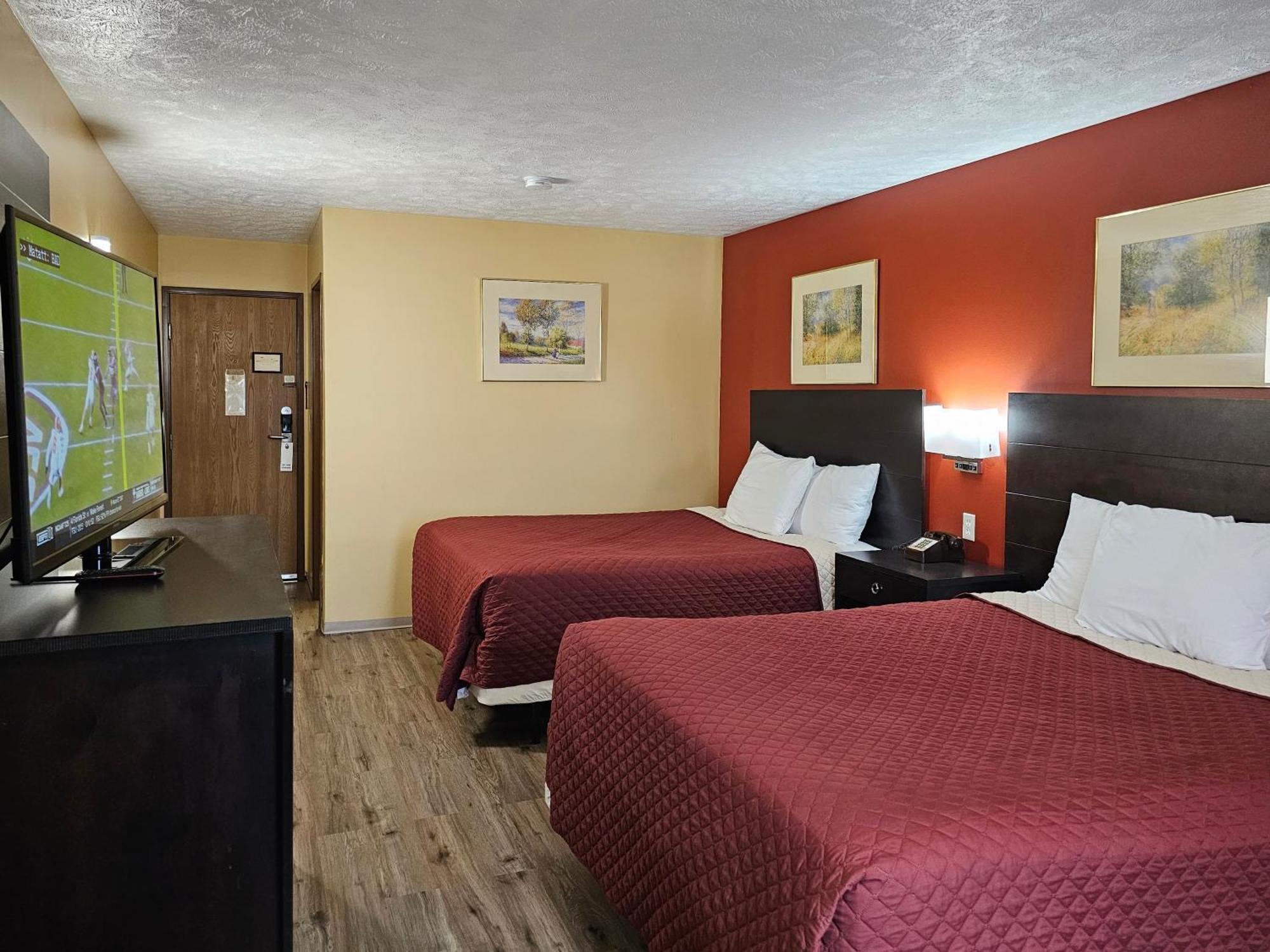 Budgetel Inn & Suites Fort Scott Εξωτερικό φωτογραφία